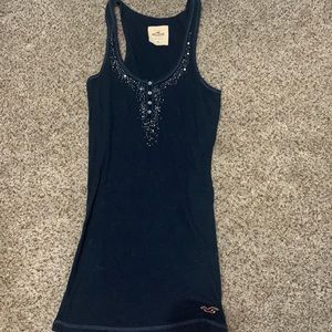 Hollister tank